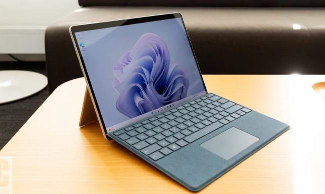 League Tech - Surface Pro 9